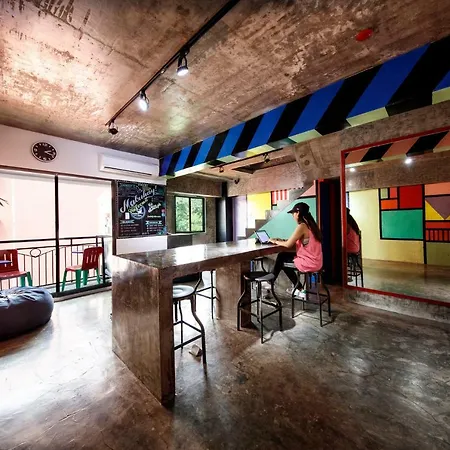 D522 Hostel At Kiener Hills - Near Cebu Airport
